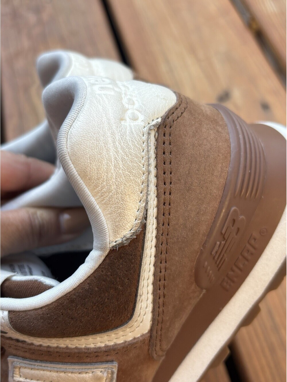 New Balance 574 True Brown Classics Suede Women Size 7 - Picture 2 of 9